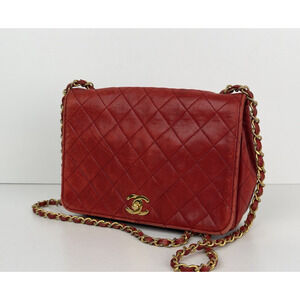 Chanel Vintage Timeless/Classique Full Flap Bag in Red Lambskin Leather S04